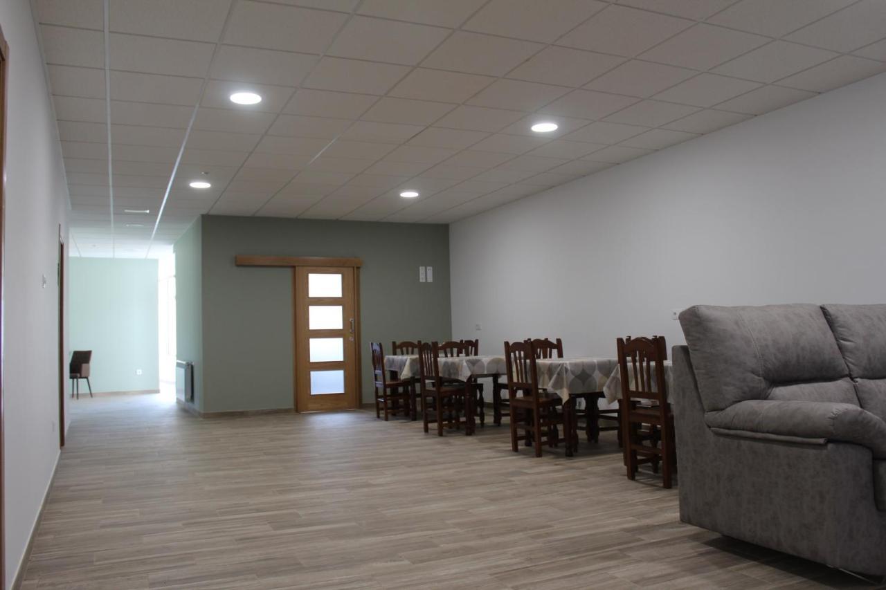 Pension Albergue O Pedregal Lourenza Ngoại thất bức ảnh