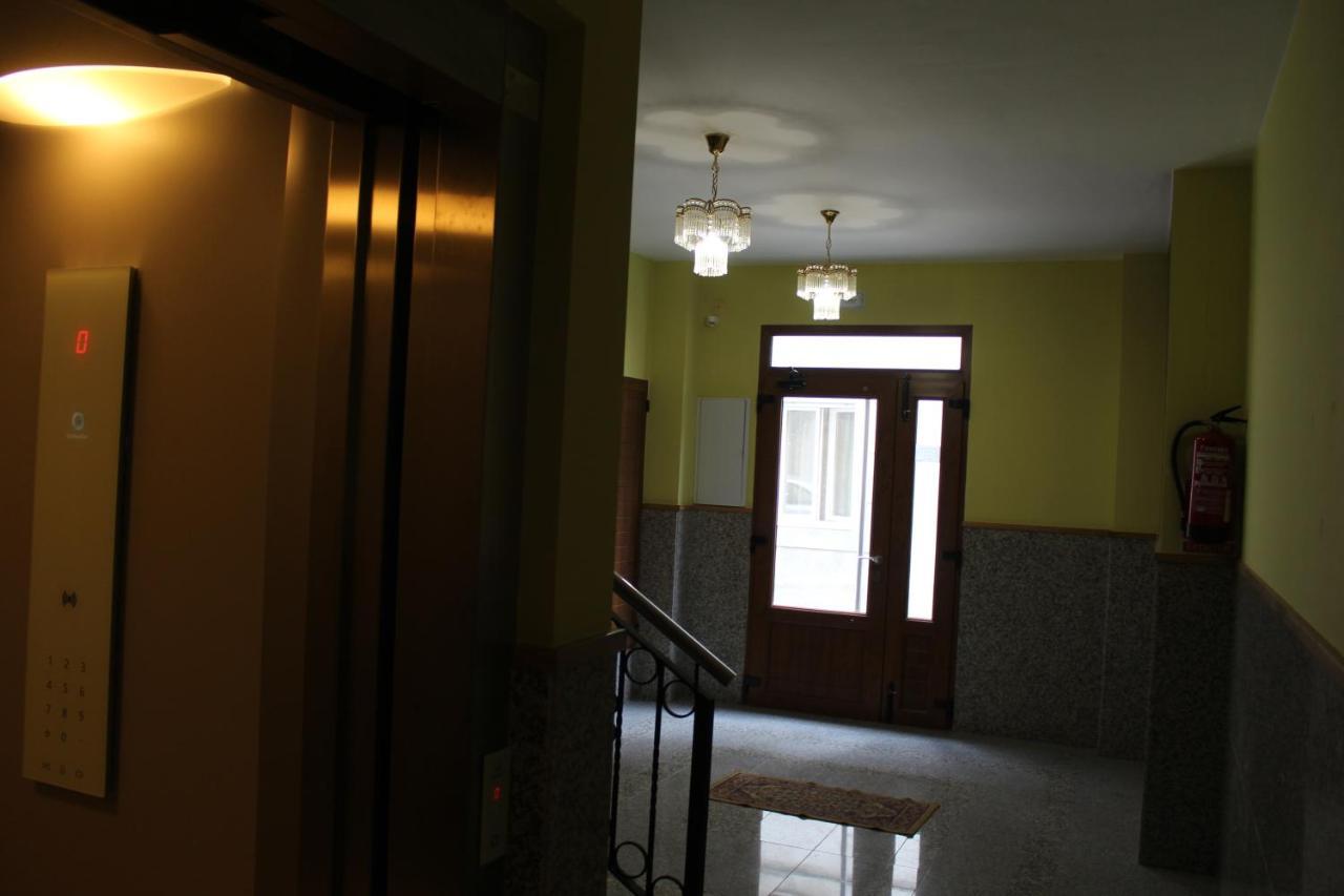 Pension Albergue O Pedregal Lourenza Ngoại thất bức ảnh