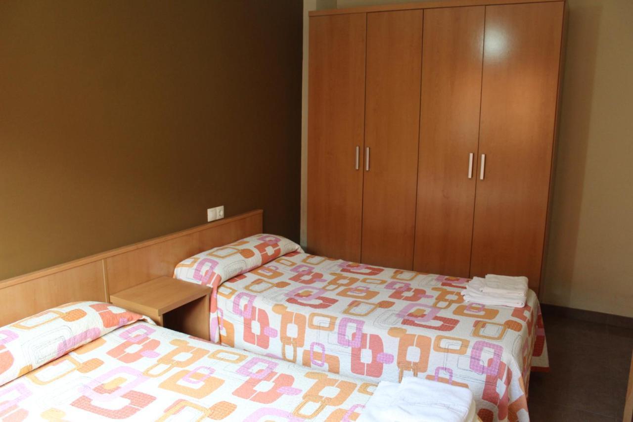 Pension Albergue O Pedregal Lourenza Ngoại thất bức ảnh