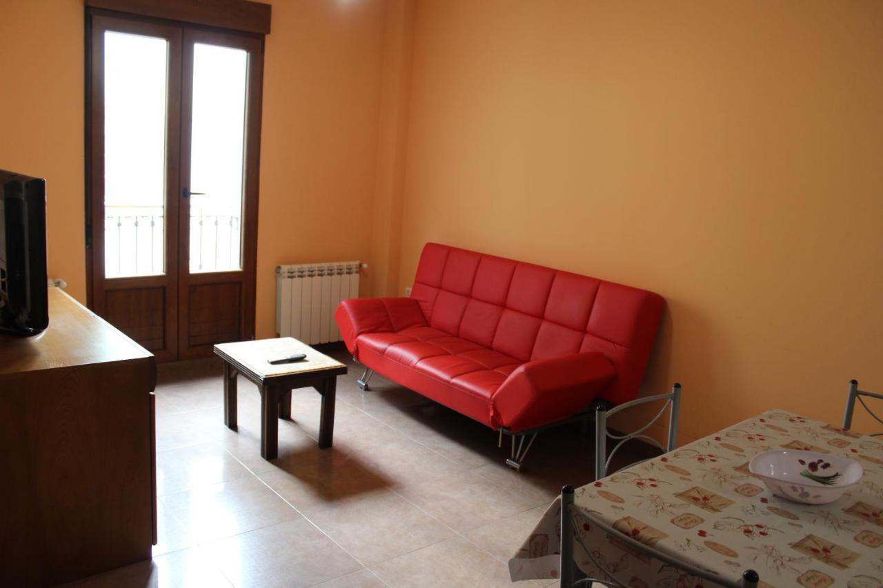 Pension Albergue O Pedregal Lourenza Ngoại thất bức ảnh